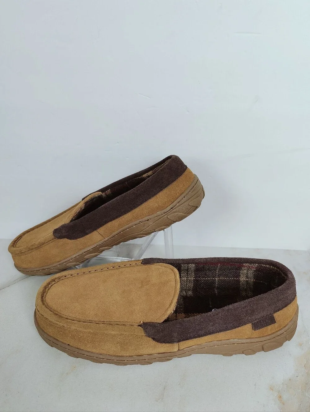 NWOT Chaps Men's Genuine Suede Moccasin Indoor Outdoor Slippers, XL (11-12)